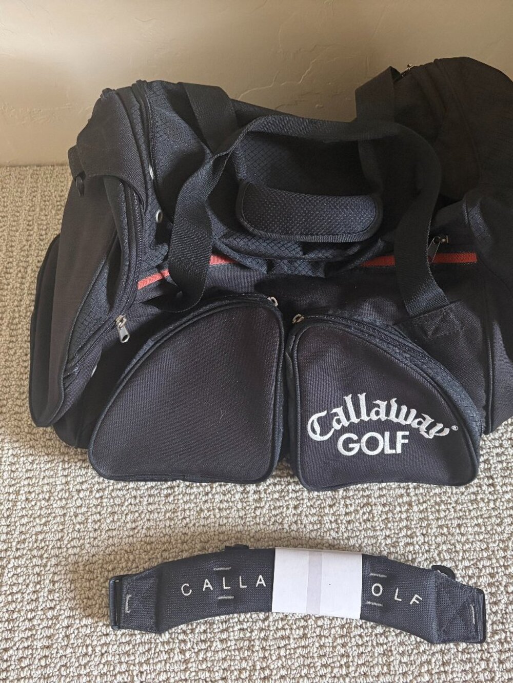 Callaway Golf Duffle Bag- Excellent condition!
